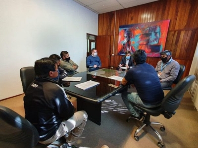 El gobierno apuesta al di&aacute;logo