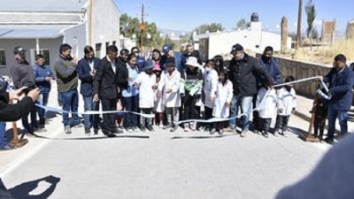 El gobernador Morales inaugur&oacute; obras y firm&oacute; un convenio en Abralaite para los productores de la zona