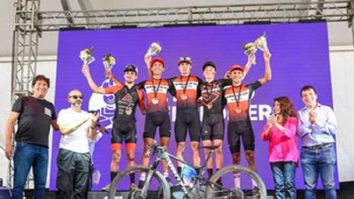Exitosa carrera internacional de mountain bike