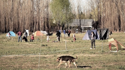 El Gobierno rechaz&oacute; la toma de tierras y remarc&oacute; las carencias habitacionales
