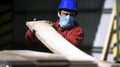 La actividad industrial subi&oacute; 3,4% en septiembre y quebr&oacute; ocho meses de ca&iacute;das consecutivas