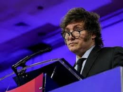 Milei anunciar&aacute; super&aacute;vit fiscal de marzo por cadena nacional