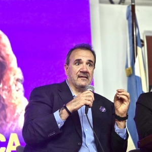 Gustavo Mart&iacute;nez destac&oacute; el lanzamiento del foro de concejales de La Libertad Avanza