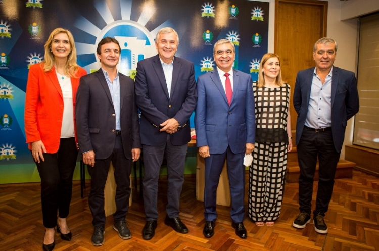 Morales: &ldquo;en Tucum&aacute;n no est&aacute;n solos&rdquo;