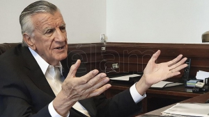 Diputado propone que los servicios p&uacute;blicos no aumenten m&aacute;s que los sueldos
