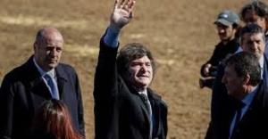 Milei cerrar&aacute; un nuevo encuentro libertario que re&uacute;ne a referentes pol&iacute;ticos y economistas