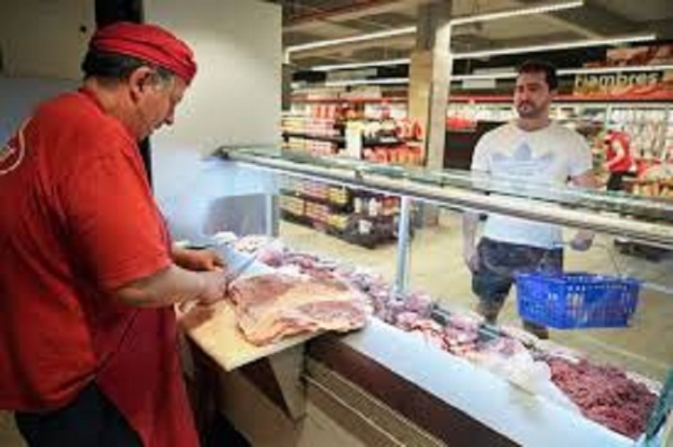 Impulsada por la suba de la carne, la inflaci&oacute;n de alimentos acumula una suba del 3,4% en abril