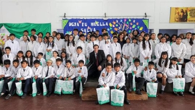 Alumnos prometieron cuidar el planeta en el D&iacute;a Mundial del Medio Ambiente