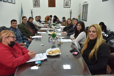 Mesa de di&aacute;logo por tenencia responsable de animales potencialmente peligrosos