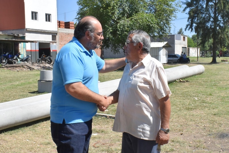 Rivarola resalt&oacute; el esfuerzo los vecinos y municipal para obras ante la desidia del gobierno nacional