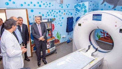 Morales fortalece el sistema sanitario p&uacute;blico con un nuevo tom&oacute;grafo en el hospital Materno Infantil