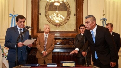 El Gobernador tom&oacute; juramento a Diego Eduardo Chac&oacute;n, nuevo Procurador General adjunto del MPA