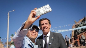 En el D&iacute;a de la Independencia, Sadir llam&oacute; a "trabajar por una Patria unida"