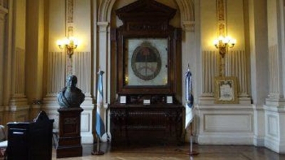 Declaran al 2025 como a&ntilde;o al Reconocimiento de la Bandera Nacional de la Libertad Civil como s&iacute;mbolo patrio