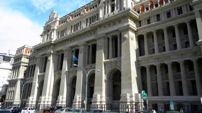 El Gobierno present&oacute; un recurso ante la Corte para que valide el capitulo laboral del DNU