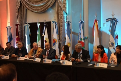 Con la presencia del jefe de gabinete de ministros de la naci&oacute;n, se realiz&oacute; la reuni&oacute;n plenaria