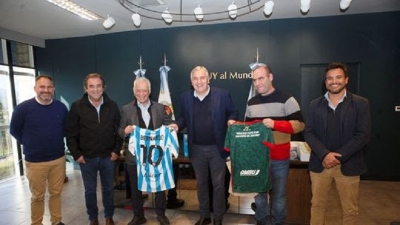 Morales recibi&oacute; a los presidentes de Racing Club y Agropecuario