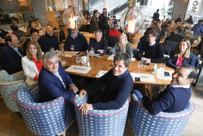 Manes cierra su campa&ntilde;a en buenos aires junto a Gerardo Morales