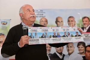 Acto en El Piquete para apoyar la f&oacute;rmula Larreta-Morales