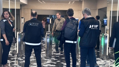 Importaciones falsas: la Aduana allan&oacute; 18 bancos por una fuga de US$400 millones