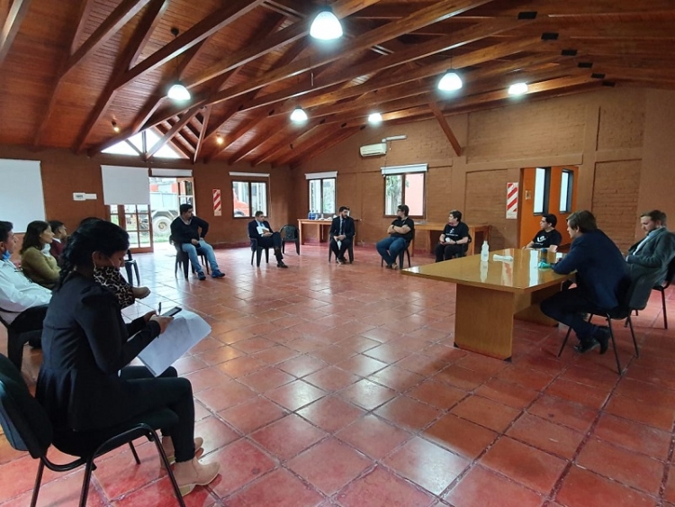 Simmov: gobierno, bancos y supermercados trabajan para su implementaci&oacute;n