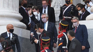 Alberto Fern&aacute;ndez asume la presidencia del Consejo del Partido Justicialista