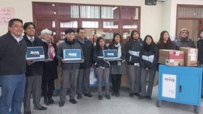 Entrega de aulas digitales m&oacute;viles en cada rinc&oacute;n de la provincia