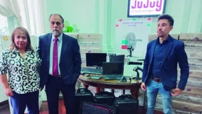 Registro Civil recibi&oacute; modernos equipos para documentaci&oacute;n