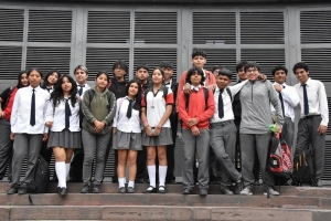 Alumnos de la ENET N&deg; 2 &ldquo;Profesor Jes&uacute;s Salazar&rdquo; visitaron la Legislatura