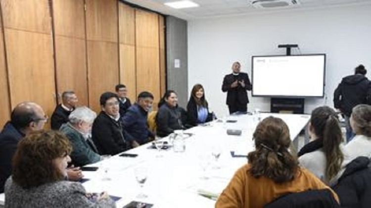 Programa Provincial de Acompa&ntilde;amiento y Revinculaci&oacute;n Educativa "CREER 2024"