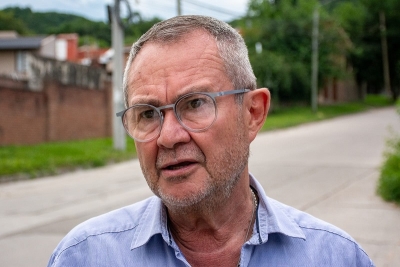 La lectura del escribano Mario Pizarro sobre el mensaje de lamelas