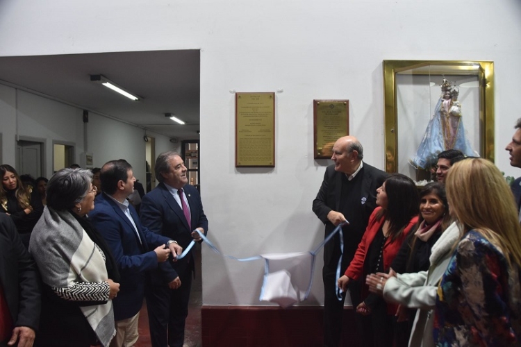 Descubrimiento de placa conmemorativa por los 101 a&ntilde;os del Primer Pago de Aguinaldo en la provincia