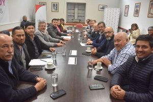 La Comisi&oacute;n de Obras y Servicios P&uacute;blicos recibi&oacute; a los representantes de la provincia en el Comit&eacute; Corredor Bioc&eacute;anico