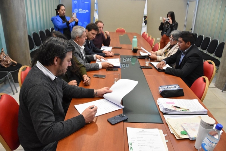 Despacho favorable de la Comisi&oacute;n de Finanzas a proyectos para resguardar empleo y actualizar marcos normativos