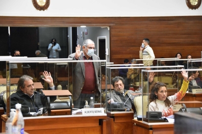 Se aprobaron las creaciones de la defensor&iacute;a de ni&ntilde;os, del r&eacute;gimen de tenencia responsable de animales de compa&ntilde;&iacute;a y del sistema provincial de residencias