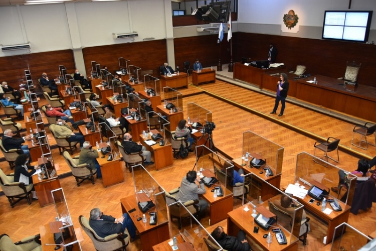 Legisladores de Jujuy participaron en la jornada de capacitaci&oacute;n que establece la ley &ldquo;Micaela&rdquo;