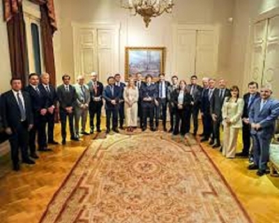 Milei plantea 3 Reformas clave y Presupuesto frente a Gobernadores