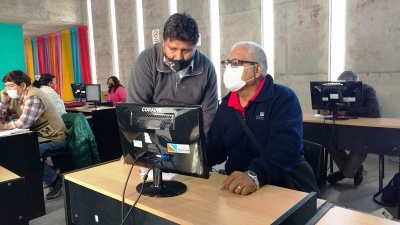 Se iniciaron cursos sobre manejo de las nuevas tecnolog&iacute;as destinado personas Adultas Mayores