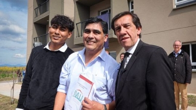 Sadir entreg&oacute; 110 departamentos a familias juje&ntilde;as en Alto Comedero