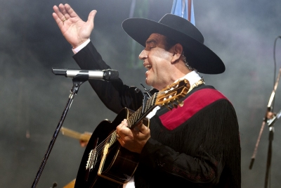 El chaque&ntilde;o Palavecino engalanar&aacute; el &ldquo;Festival del Acero y el Folclore 2021&rdquo;