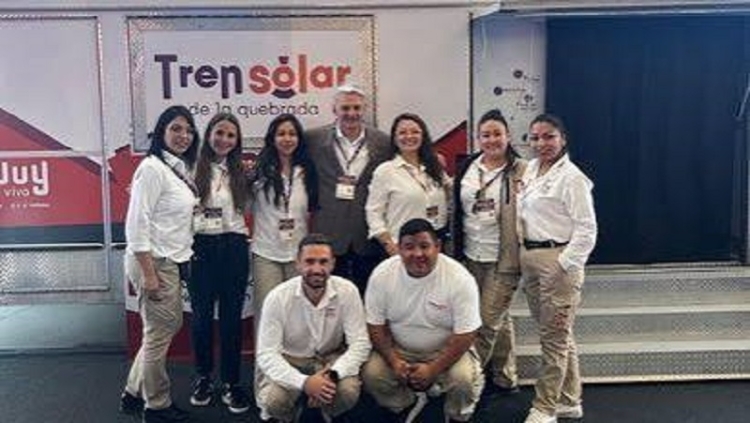 Sub&iacute;s en Palermo, baj&aacute;s en Jujuy: el Tren Solar lleg&oacute; a la FIT