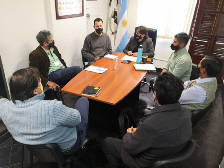 Ambiente y supermercadistas dialogan sobre experiencias de sostenibilidad empresarial