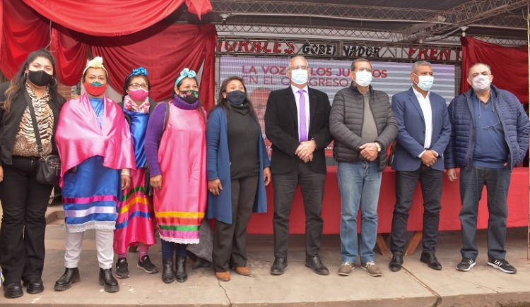 Cambia Jujuy present&oacute; precandidatos en Libertador