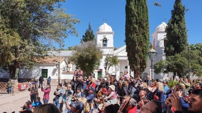 Otro r&eacute;cord de turistas en Jujuy por el finde XXXL que supera las expectativas