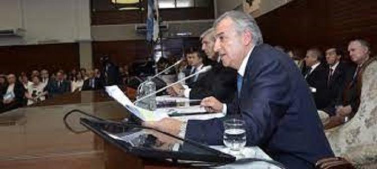 Morales inaugura las sesiones ordinarias de la Legislatura