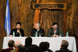 Morales expuso en Puerto Iguaz&uacute; su hoja de ruta para el desarrollo del turismo
