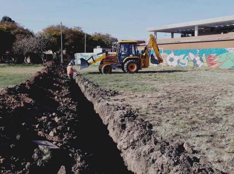 Obras de servicios para habilitar en el Hospital Snopek sector para salida de cuidados intensivos