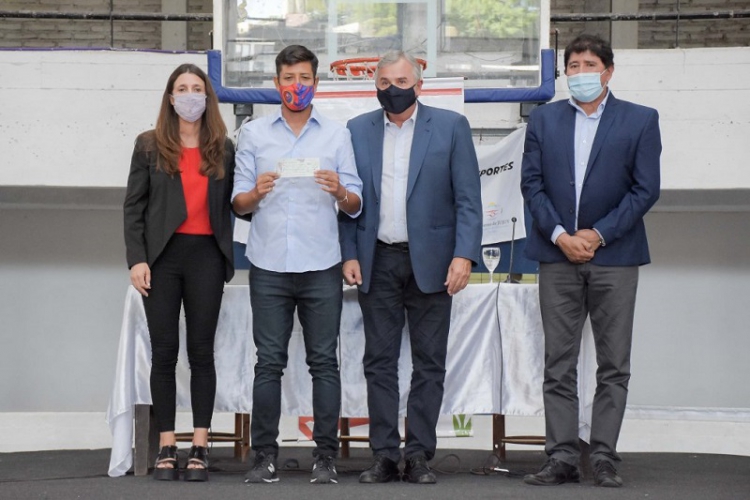 Subsidios para clubes de barrios juje&ntilde;os