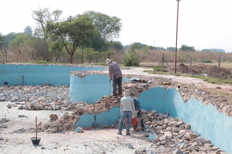 Reparaci&oacute;n total del balneario municipal de 23 de agosto
