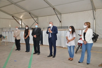 Morales entreg&oacute; equipos y veh&iacute;culos para fortalecer el sistema de salud